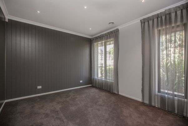 Modern Family Living - Photo 1