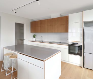 Apartment Living - Photo 3