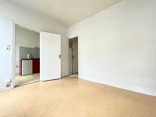 Location Appartement 1 pièce 21m² BREST 29200 - Photo 1