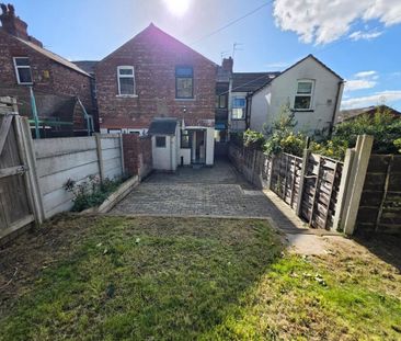 3 bedroom semi-detached house to rent - Photo 3