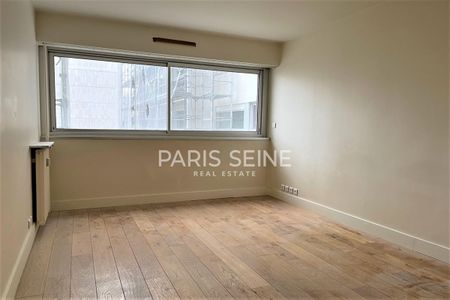 ** GRAND 2 PIÈCES NON MEUBLÉ **BALCON ** ÉTAGE ÉLEVÉ**LUMINEUX** - Photo 4