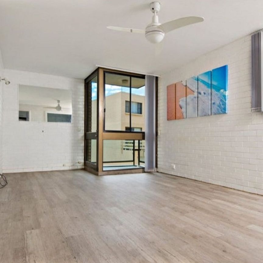 2 Bedroom Unit in the Heart of Cotton Tree&excl; - Photo 1