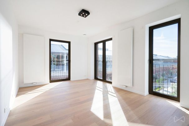 Appartement met twee slaapkamers in Bruxelles - Photo 1