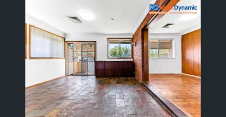 Spacious 5-Bedroom Family Home for Lease - Prime Leumeah Location - Photo 2