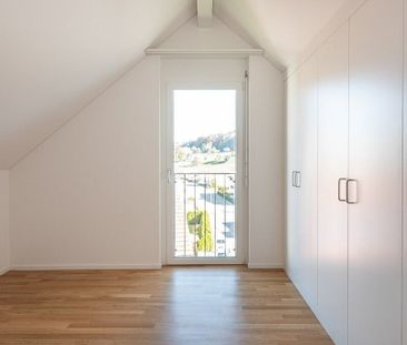 Top moderne Wohnung in Rossrüti - Photo 1