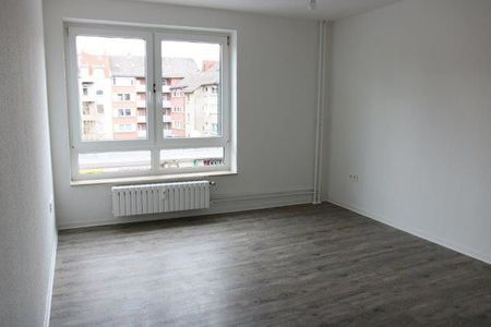 Modernisierte und zentral gelegene Wohnung - Foto 3