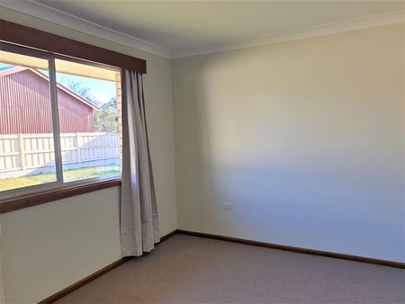 2 BEDROOM UNIT CLOSE TO CBD - Photo 4