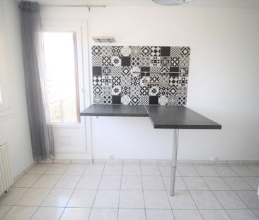 Location Appartement 1 pièce 39m² GRENOBLE 38100 - Photo 2