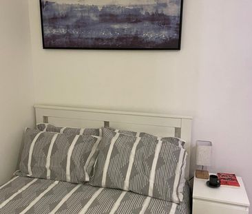 1 Bed Flat, Metro Central Heights, SE1 - Photo 5