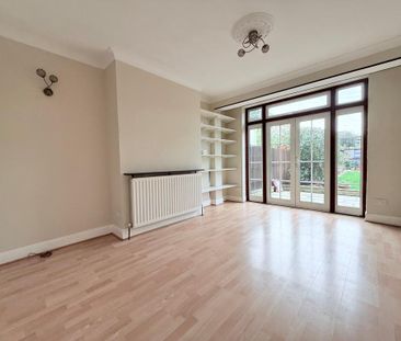 4 bedroom semi-detached house to rent - Photo 1