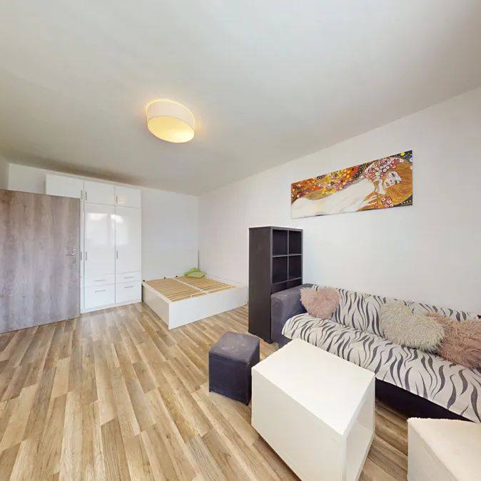 Pronájem rodinného domu 37 m², pozemek 37 m² - Photo 1