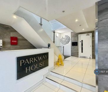 1 bedroom flat to rent - Photo 2