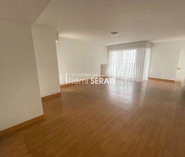 Location Appartement 4 pièces 115m² - Photo 2