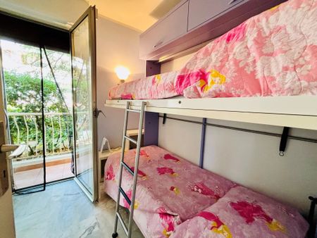 Location Appartement 2 pièces 68m² ANTIBES 06160 - Photo 3