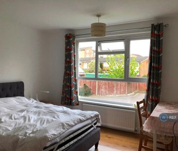 2 bedroom flat to rent - Photo 3