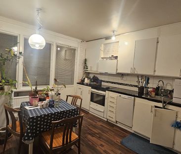 Kungsfågelgatan, Västerås - Photo 4