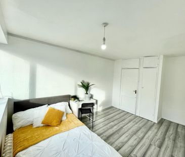 3 Bed Flat, Ripley House, SW1V - Photo 5