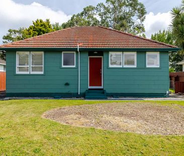 A Hokowhitu Special! - Photo 3