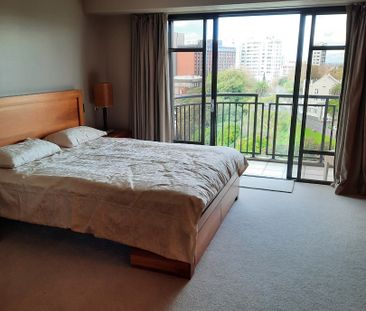 Fully furnished with 1 week free offer ( Open for short term stay a... - Photo 5