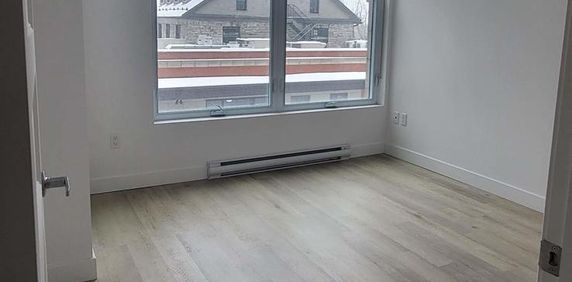 1 CH - 1 SDB - Gatineau - $1,910 /mo - Photo 2