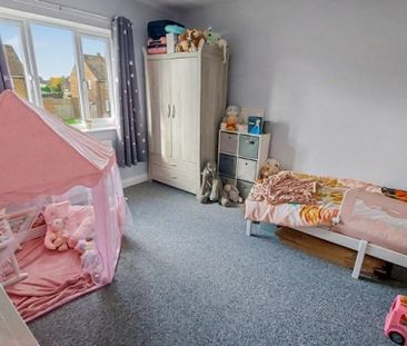 Third Avenue, Scampton, Lincoln - Photo 2