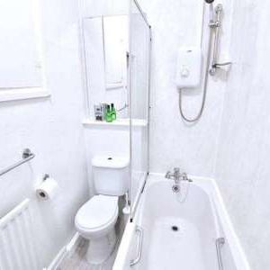 Plodder Lane Room 1 - Photo 3