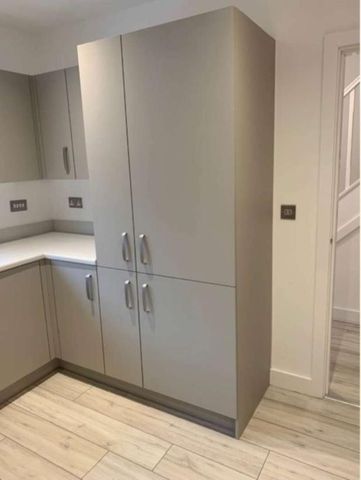 Edge Lane, Manchester, M11 - Photo 2