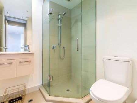 Furnished Two Bedrooms & Two Bathrooms - Photo 2