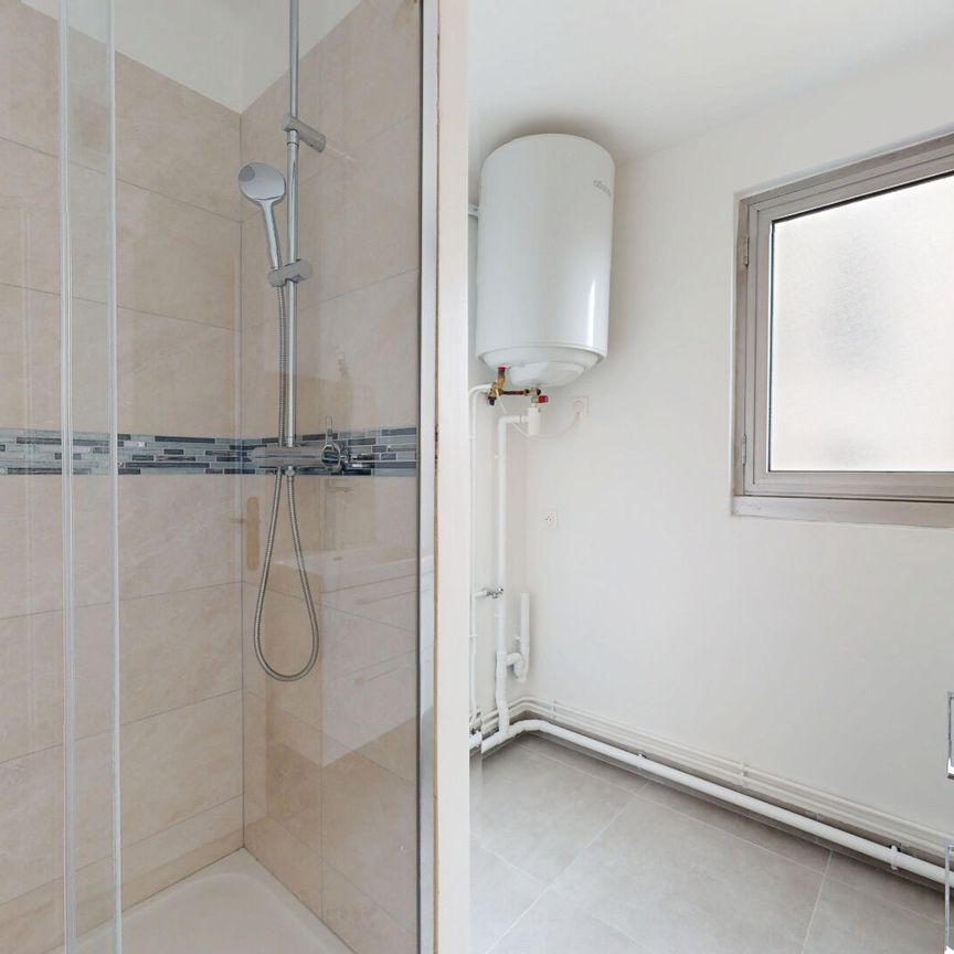 Location appartement 3 pièces, 68.20m², Asnières-sur-Seine - Photo 1