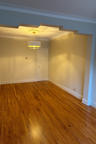 Spacious Fully Renovated Duplex Apartment – Available - Photo 5