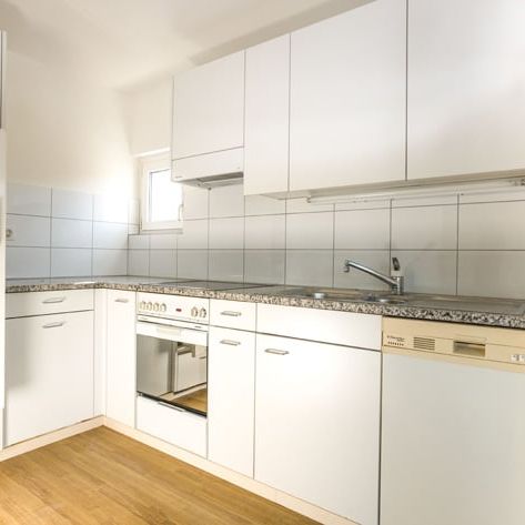 Gemütliche 2-Zimmer-Wohnung in ruhiger Lage in Aesch - Photo 1