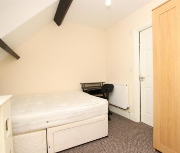 4 bedroom coach house to rent - Photo 6