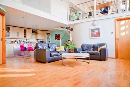 2 Bed Maisonette, Principal Square, E9 - Photo 4