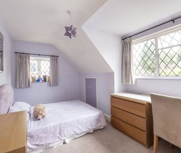 4 bedroom detached house to rent - Photo 4