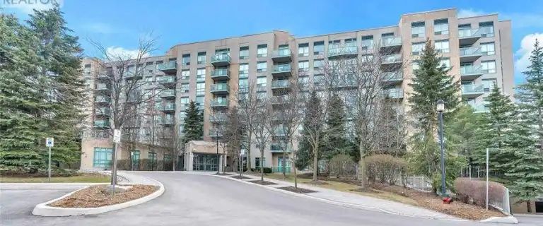 725 - 3 ELLESMERE STREET | 725 - 3 ELLESMERE STREET, Richmond Hill - Photo 1