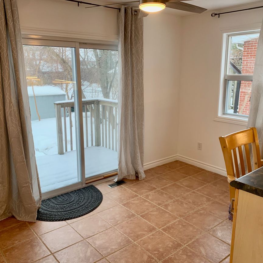 For Lease - 15 Downing Street, Toronto, Ontario - Photo 1