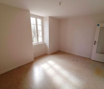 A LOUER- PLEIN CENTRE DE VERN SUR SEICHE- RENNES METROPOLE- Apparte... - Photo 3