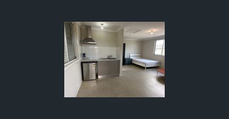 Spacious house with independent studio - Photo 3