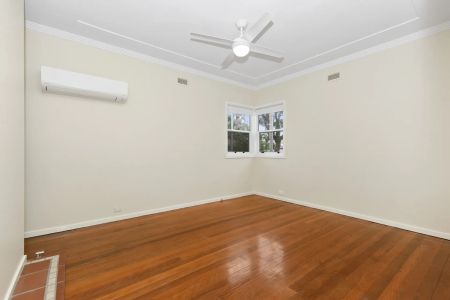 3 Bedroom Home - Photo 2