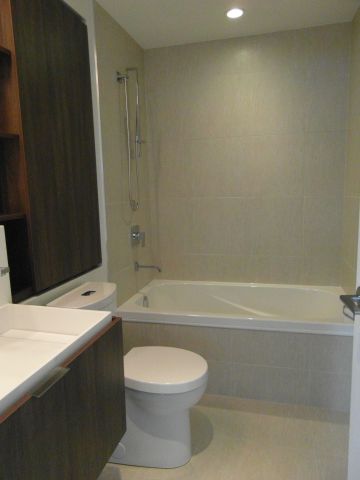 For Lease - 101 Charles Street Unit# 602, Toronto, Ontario - Photo 3