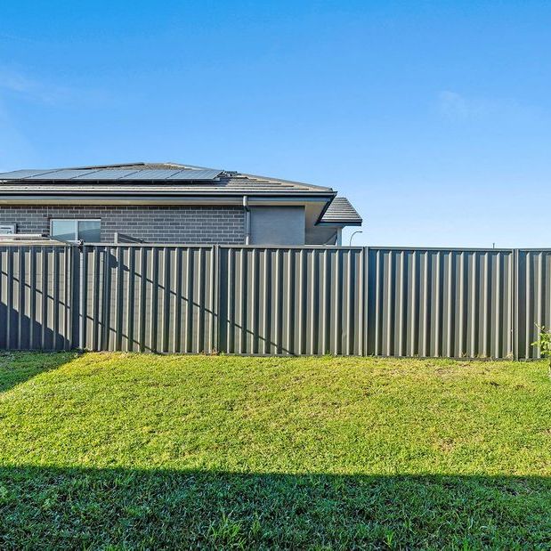 2 Rosemary Street, Fern Bay - Photo 1