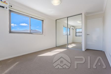 52 Culgoa Bend Villawood - Photo 2