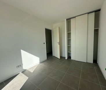 Location Maison 4 pièces 84m² ST JULIEN L ARS 86800 - Photo 2