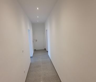 Attraktive 3-Zimmer-Dachwohnung mit Balkon im 3. Stock - Foto 2