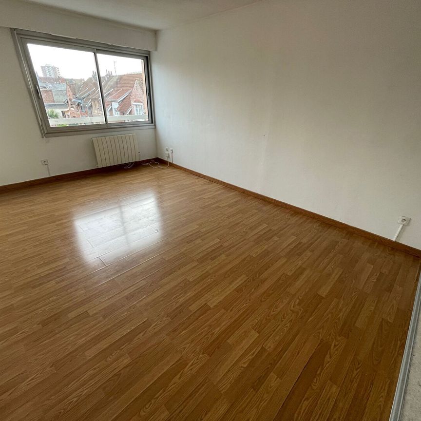 Location Appartement 1 pièce 33m² LILLE 59000 - Photo 1