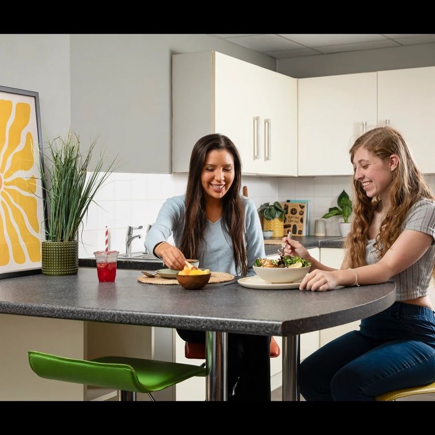 Room in a Shared Flat, Crow Lane, BS1 - Photo 1