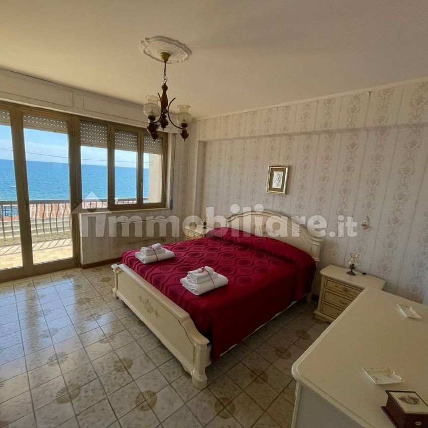 Trilocale viale John Fitzgerald Kennedy 79, Torretta, Crucoli - Photo 1