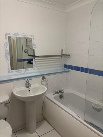 2 Bed Flat, Coplaw Street, G42 - Photo 4