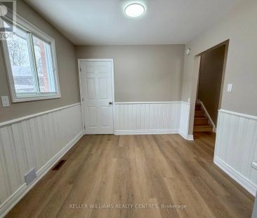 27 SYLVIA STREET - Photo 3