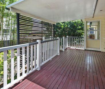 7 Zahel Street, Carina QLD 4152 - House For Rent | Domain - Photo 2